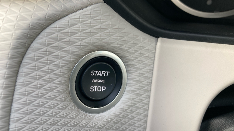 Land Rover Range Rover Velar 2.0 P250 R-Dynamic S 5dr Auto Petrol Estate